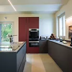 Elegante Esclusiva Fra Le Vigne Piemontesi Con Piscina Riscaldata Castiglione Tinella