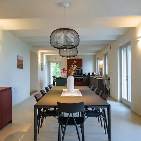 Villa Elegante Esclusiva Con Piscina Riscaldata - Immersa Nelle Vigne Βίλα
