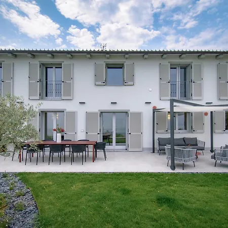 Villa Elegante Esclusiva Con Piscina Riscaldata - Immersa Nelle Vigne Βίλα Castiglione Tinella