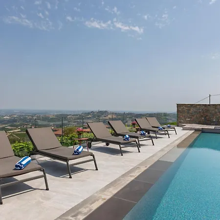 Villa Elegante Esclusiva Con Piscina Riscaldata - Immersa Nelle Vigne
