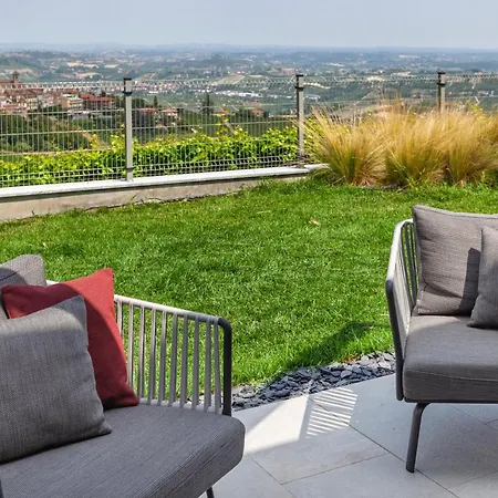 Villa Elegante Esclusiva Con Piscina Riscaldata - Immersa Nelle Vigne *