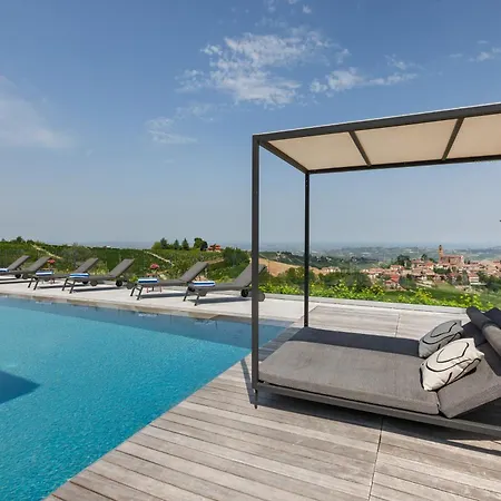Villa Elegante Esclusiva Con Piscina Riscaldata - Immersa Nelle Vigne