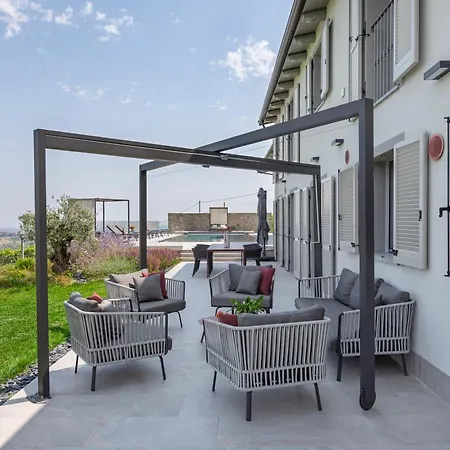 Villa Elegante Esclusiva Con Piscina Riscaldata - Immersa Nelle Vigne Villa Castiglione Tinella