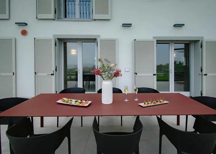 Elegante Esclusiva Fra Le Vigne Piemontesi Con Piscina Riscaldata *